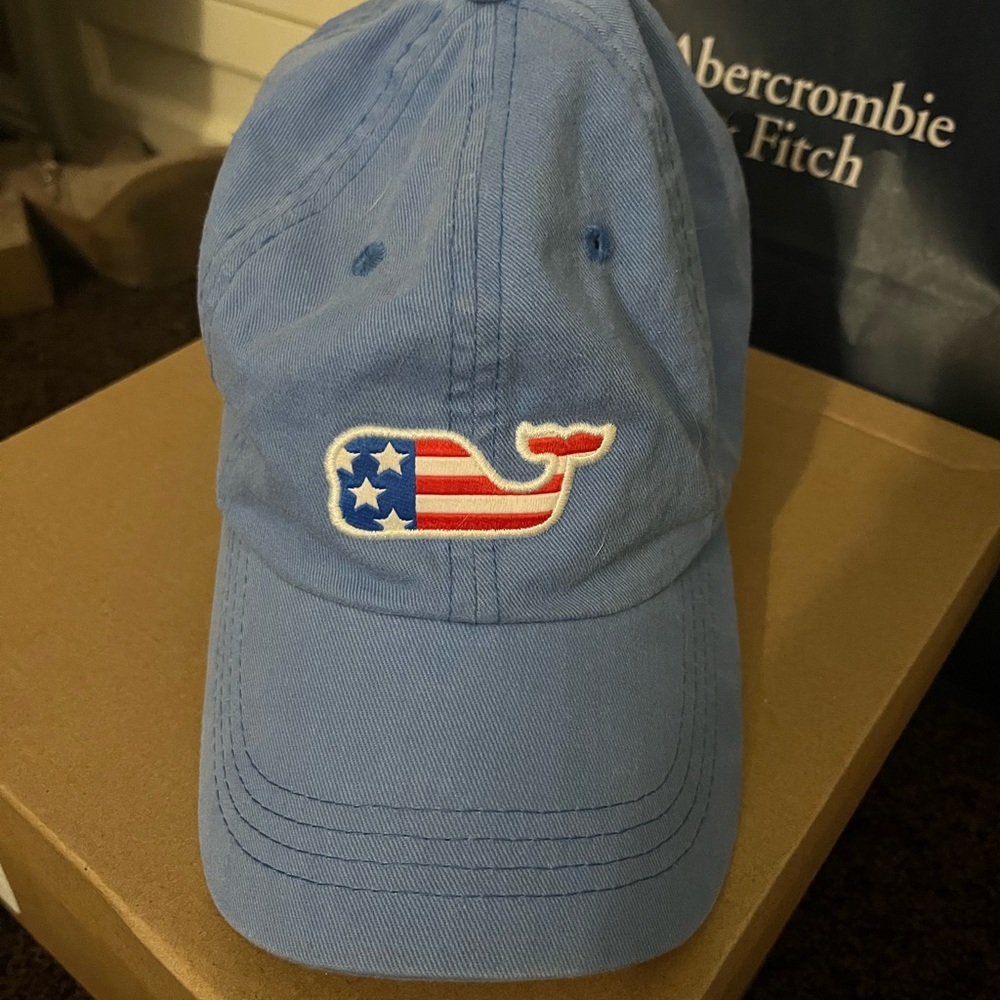 Vineyard Vines Hat